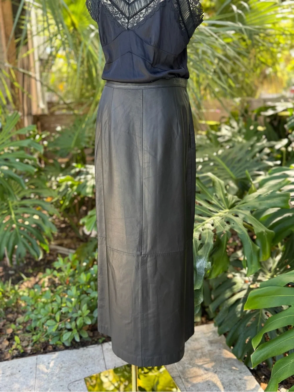Vintage 1990s Jessica Holbrook Black Leather Midi Skirt
